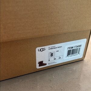 UGG Mini Bailey Bow in Chestnut